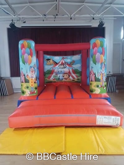 Bouncy castle hire Leicester - Castle hire Leicester